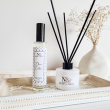 Load image into Gallery viewer, CLEAN COTTON | Reed Diffuser
