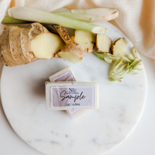 Load image into Gallery viewer, LEMONGRASS &amp; GINGER | Wax Melts
