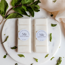 Load image into Gallery viewer, PEPPERMINT &amp; EUCALYPTUS | Wax Melts
