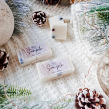 Load image into Gallery viewer, FROSTED JUNIPER | Preserved Juniper Infused Wax Melts
