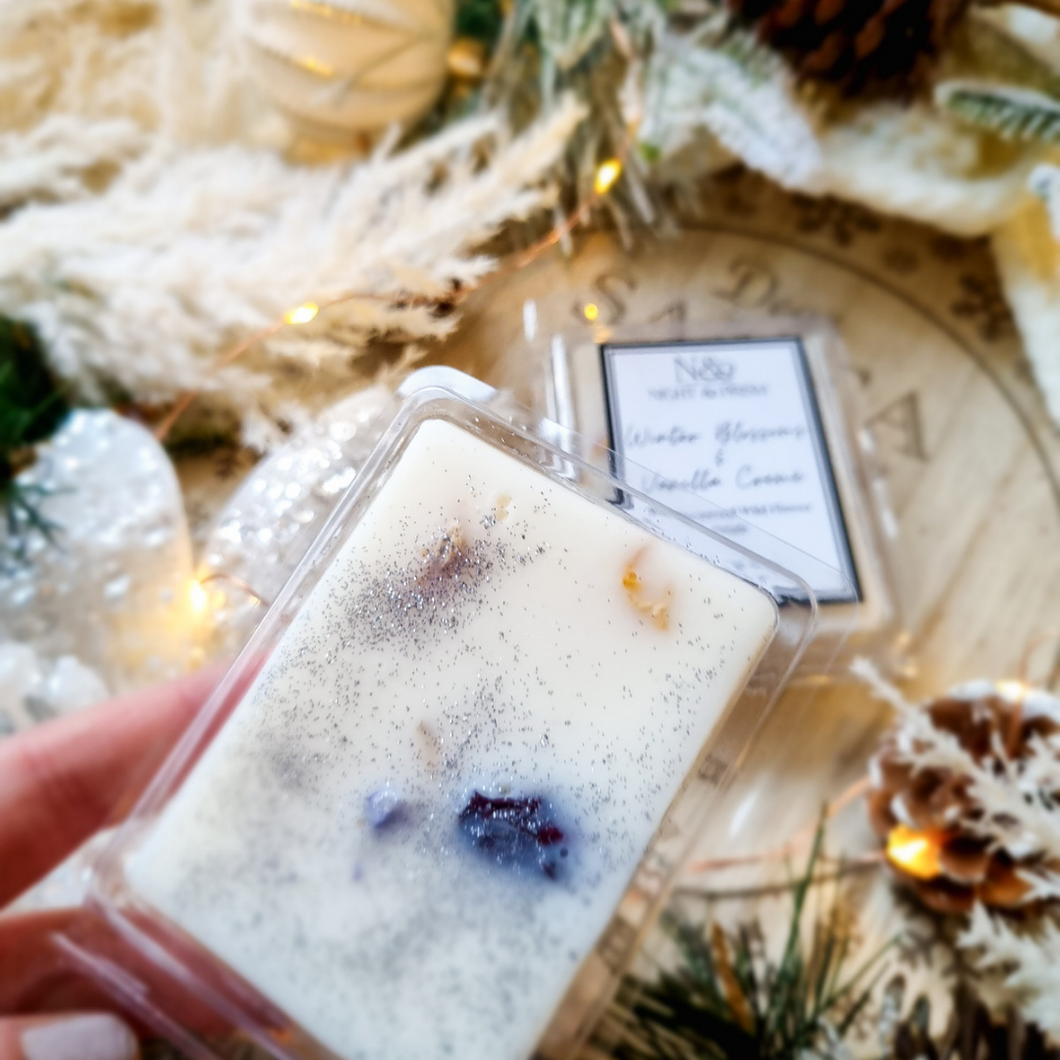 WINTER BLOSSOMS & VANILLA CREMÈ | Preserved Wildflower Infused Wax Melts