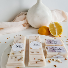 Load image into Gallery viewer, ALMAFI LEMONS | Preserved Lemon Zest Infused Wax Melts
