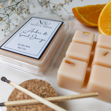 Load image into Gallery viewer, AMBER &amp; SWEET ORANGE | Preserved Orange Infused Wax Melts
