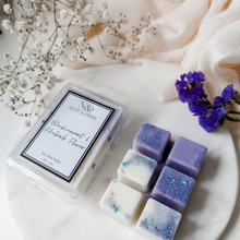 Load image into Gallery viewer, BLACKCURRANT &amp; RHUBARB FLOWER | Wax Melts
