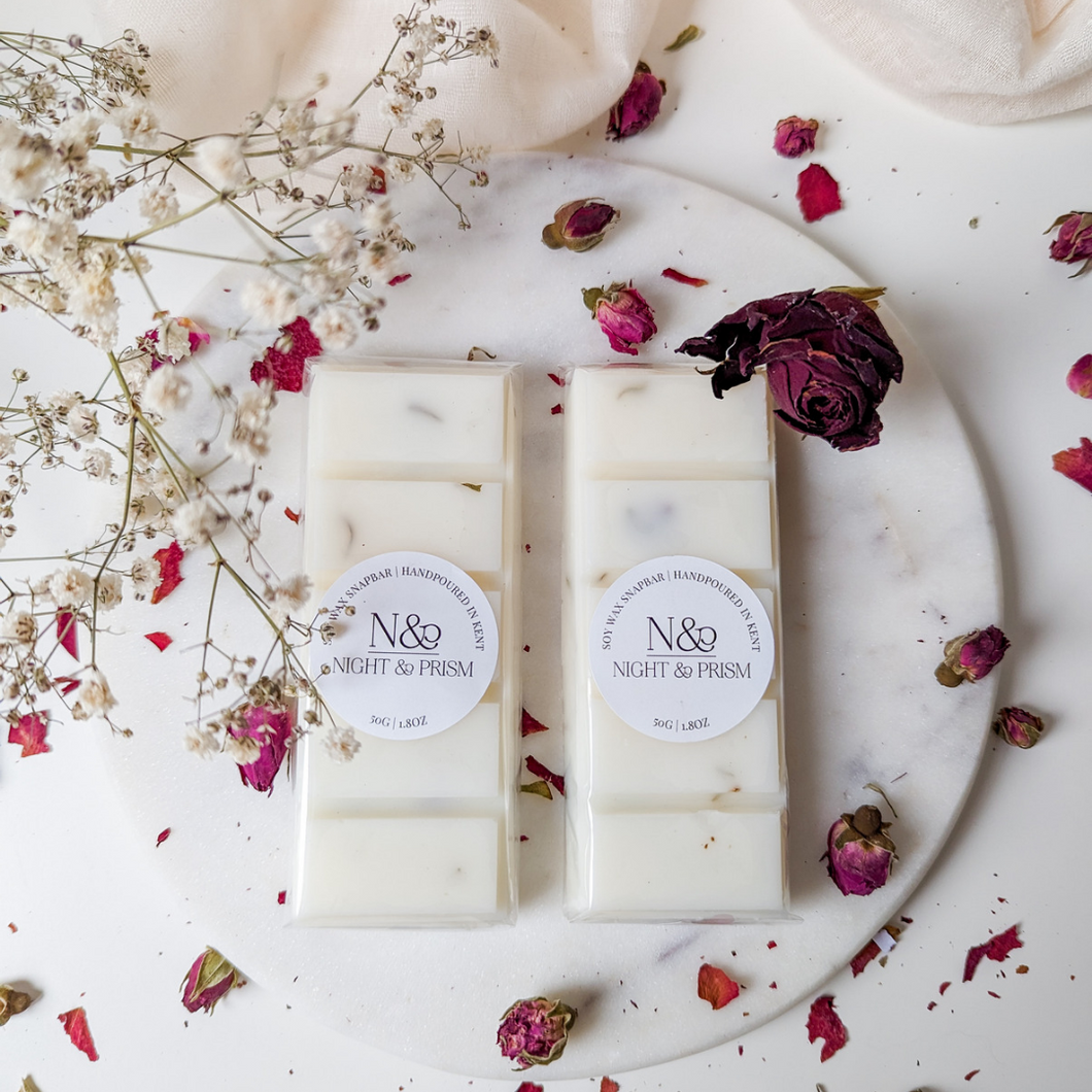 PINK PEPPER & ROSE | Preserved Pink Rosebuds & Crushed Rose Petals Infused Wax Melts