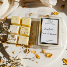 Load image into Gallery viewer, MARSHMALLOW &amp; LEMON BUTTERCREAM Wax Melts
